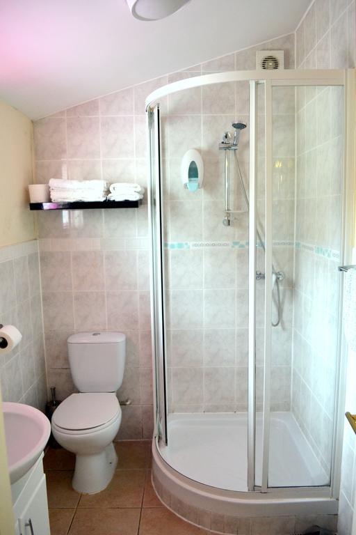 Ely Guest House Pokoj fotografie