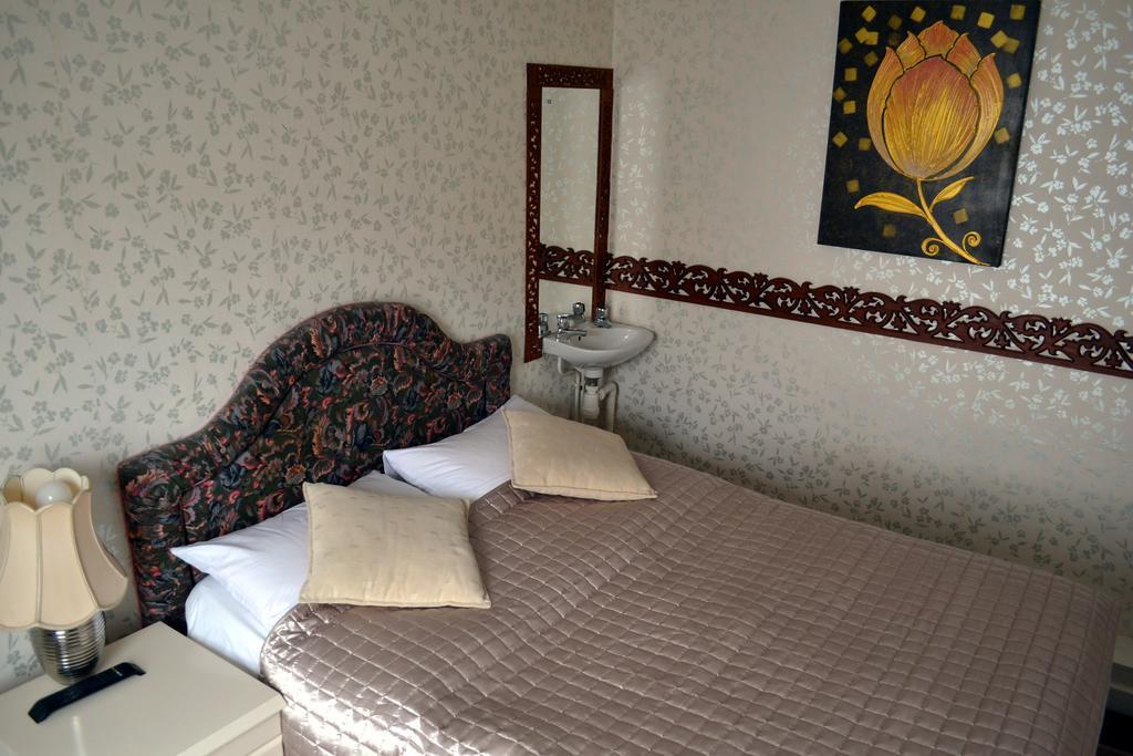 Ely Guest House Pokoj fotografie